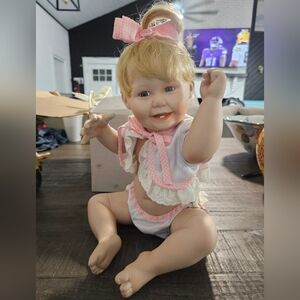 1994 the Ashton Drake Gallery Cute as a button porcelain baby doll collectable